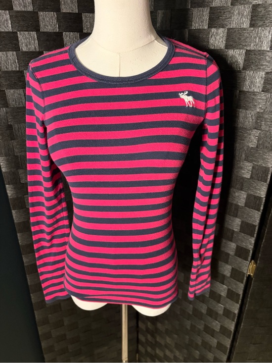 Abercrombie & Fitch Tops - Y2K Abercrombie & Fitch Pink Navy Striped Moose Logo Long Sleeve Shirt